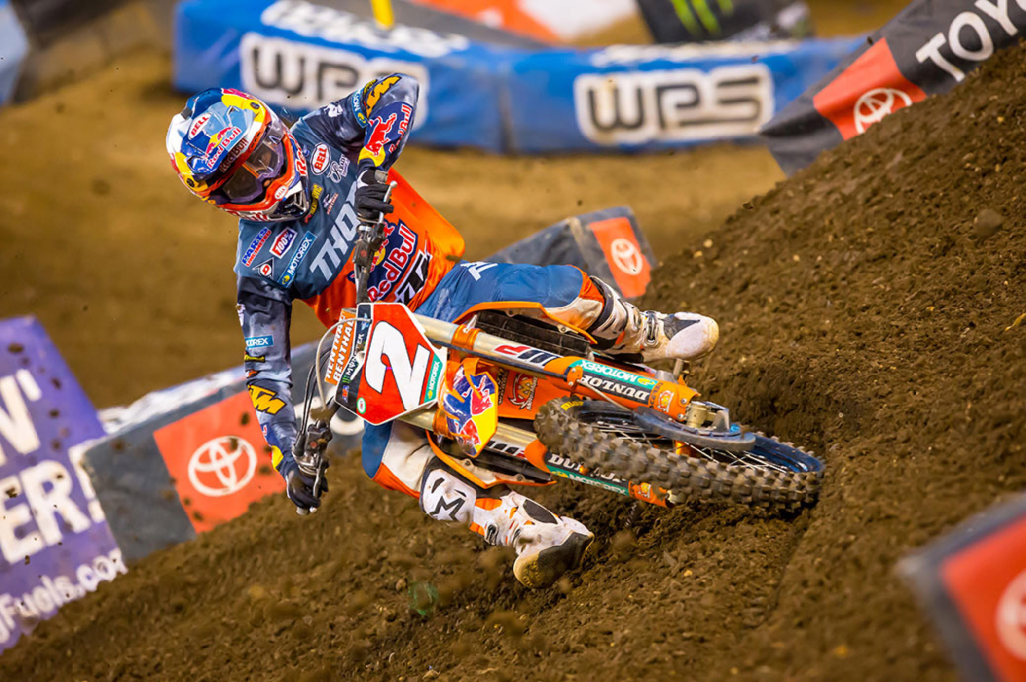 Cooper Webb victory at East Rutherford Supercross title fight goes