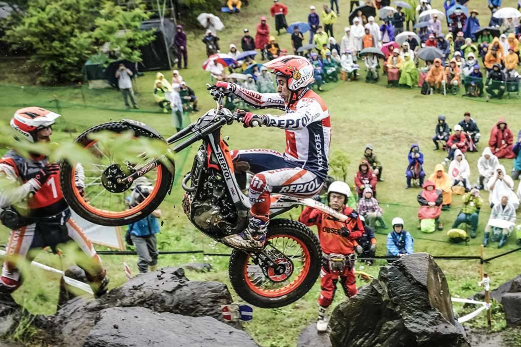 trialgp-japan-bou-bristow-make-perfect-starts-on-day-1