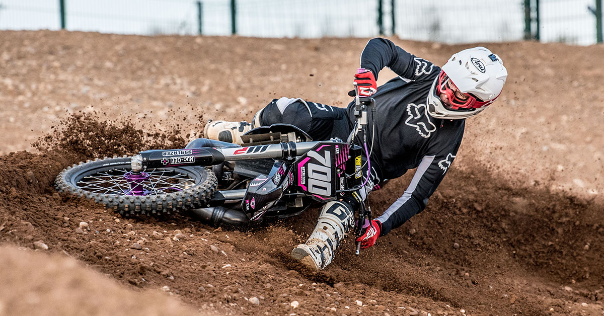 VIDEO: Riding a 700cc Two-Stroke Dirt Bike for the First Time