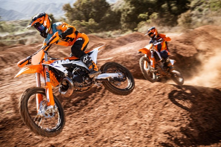 2023 KTM motocross bikes – first look at 2023 SX and SX-F models